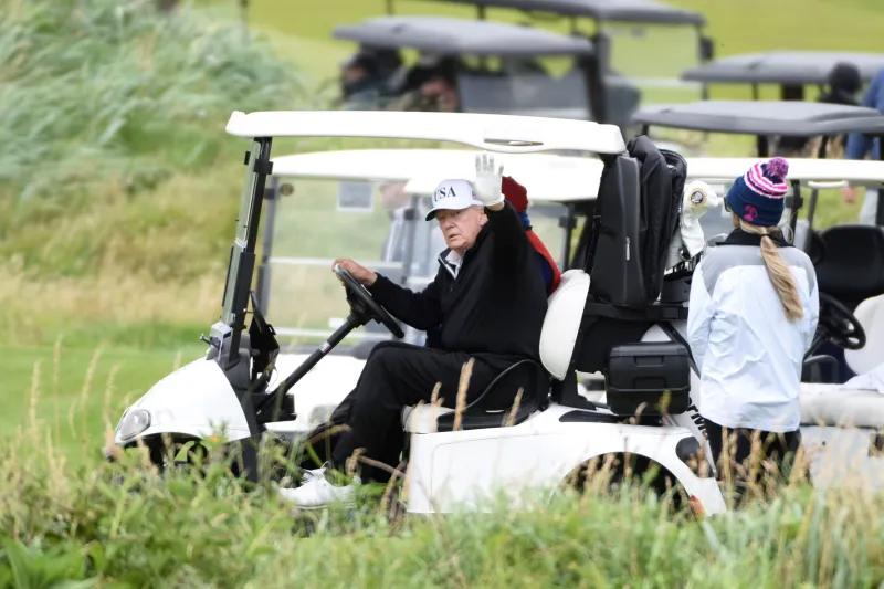 Tentativă de sinucidere în sala de judecată! Atacatorul lui Donald Trump a încercat să se înțepe cu un stilou