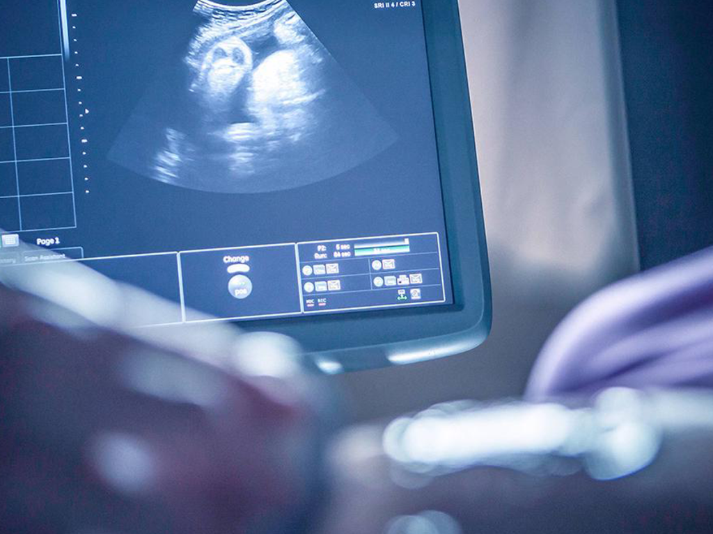 Doctorii nu puteau să creadă ce au văzut în timpul ecografiei. Dar când s-a născut bebelușa, farmecul, forța și povestea ei au atins inimile oamenilor din întreaga lume în cel mai neașteptat mod