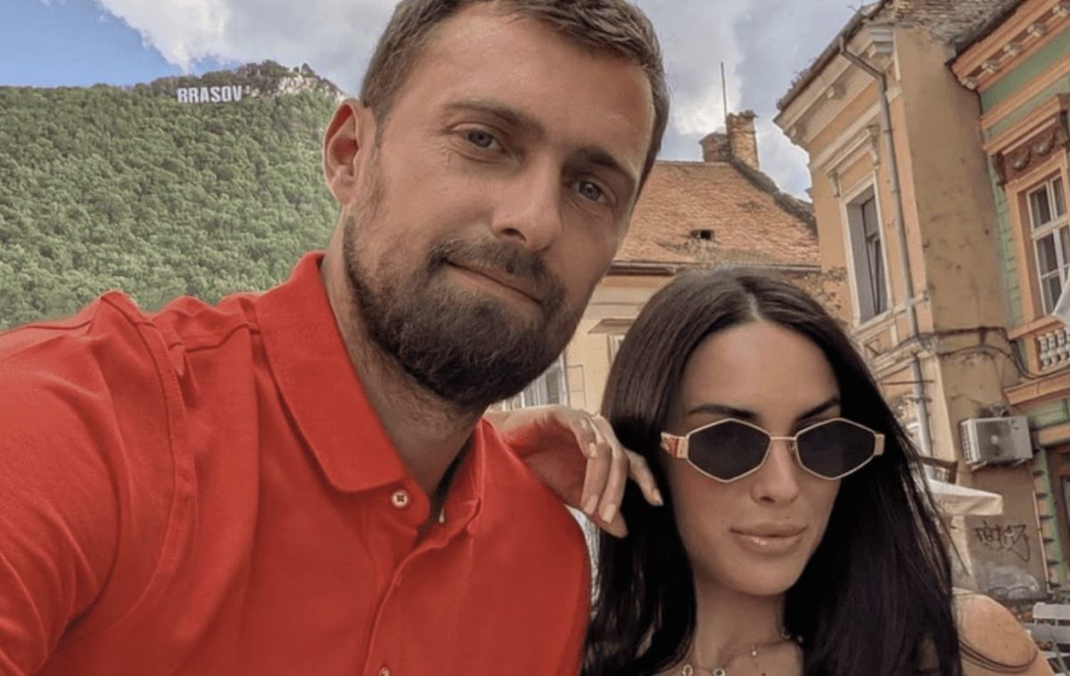Gabi Tamaș are o familie de revistă. O soție cu trup de model și o fiică de o frumusețe angelică