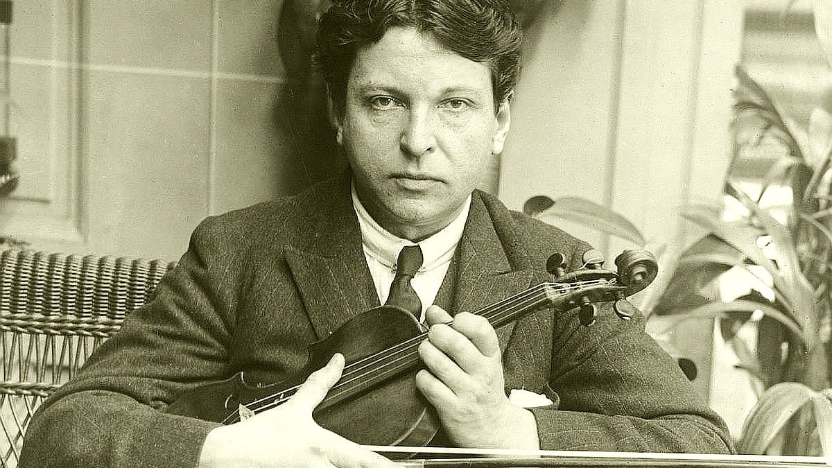 Ce-a mai rămas din respectul pentru George Enescu? Mormântul său, ignorat și în paragină