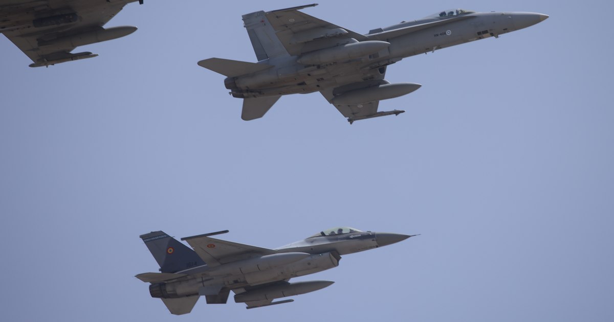 Ce răspunde Rusia prin vocea ambasadorului din Franța la scenariul doborârii unui avion de către NATO