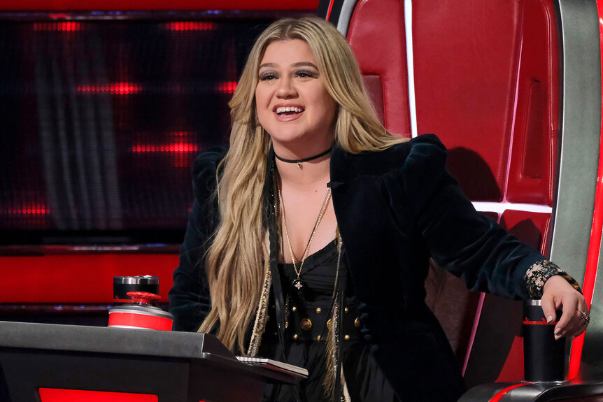 Kelly Clarkson, de nerecunoscut după divorțul cu scandal. Cum și-au pus stresul și procesele amprenta pe trupul artistei