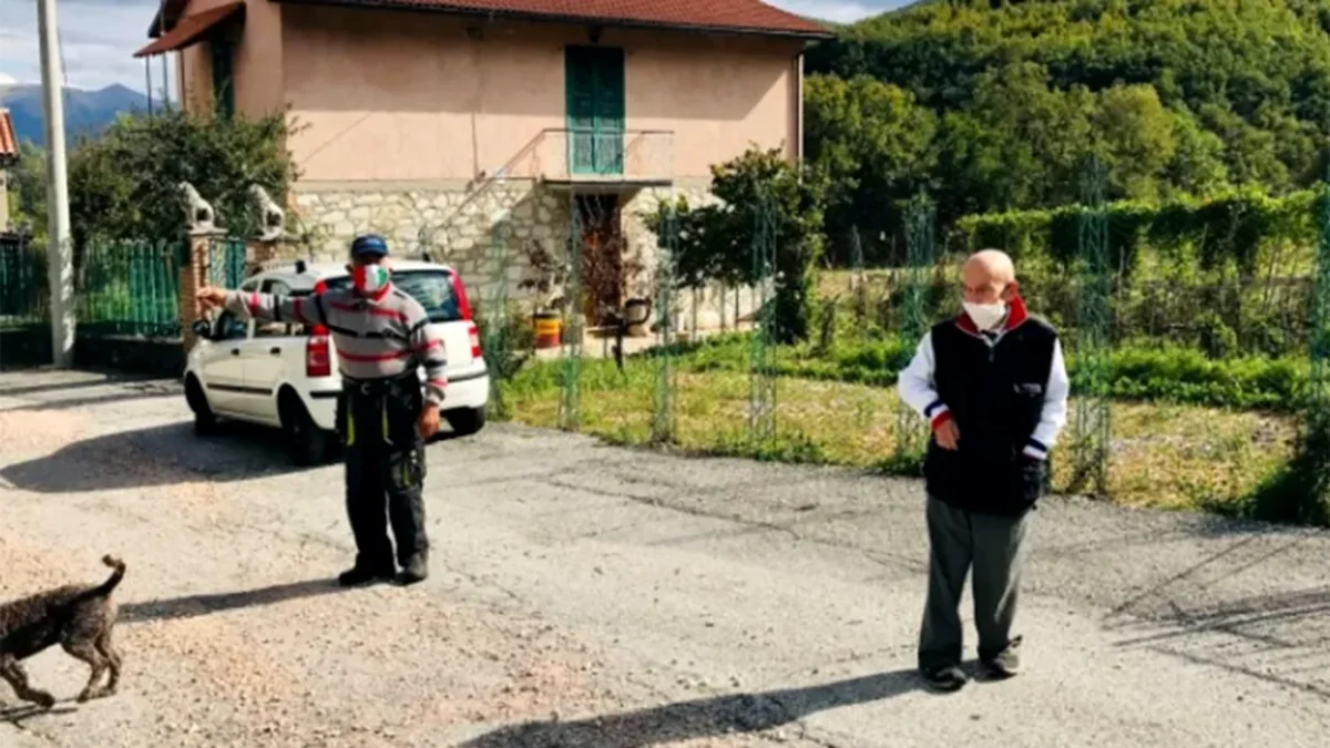 Orașul cu 2 locuitori și 0 șanse de pace! Povestea vecinilor care se detestă