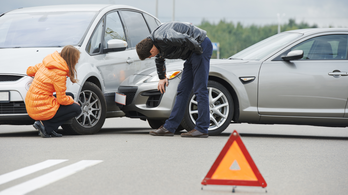 Ce faci dacă ești martor la un accident rutier! Ce obligații ai conform legii și când poți fi sancționat!