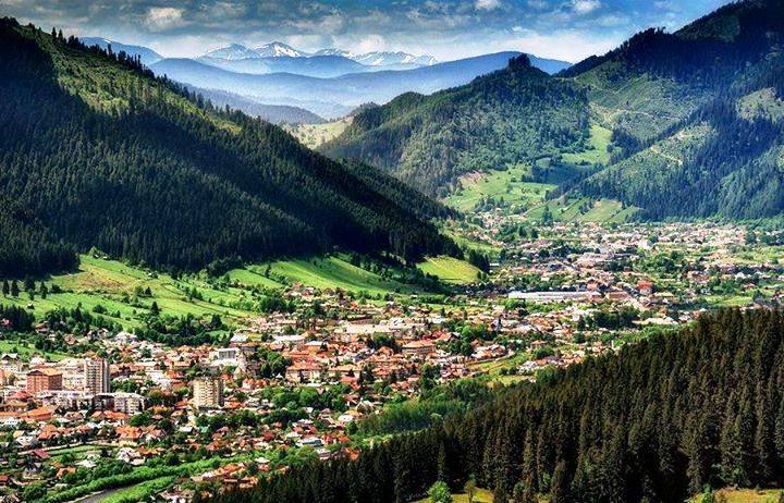 Ce obiective turistice poți vizita în Câmpulung Moldovenesc? Iată care sunt cele mai frumoase locuri, ce nu trebuie ratate