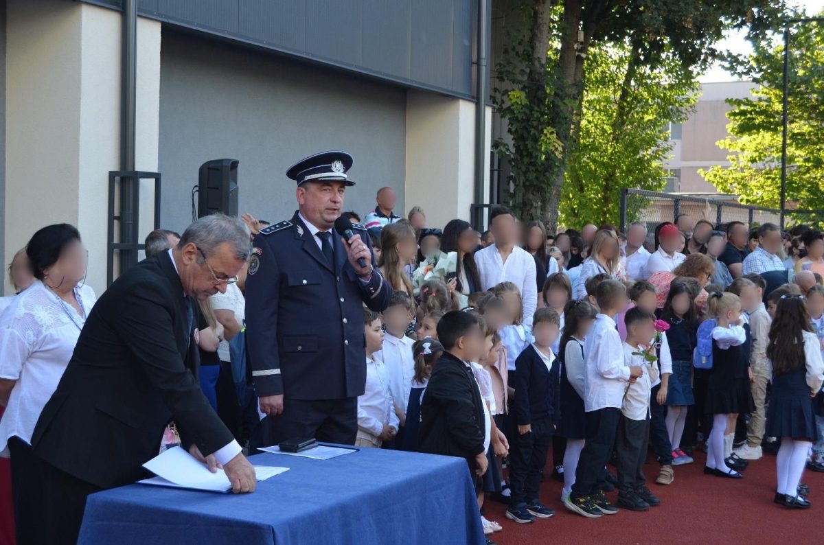 Început de an școlar în siguranță la Iași! Polițiștii au acționat pentru protecția elevilor