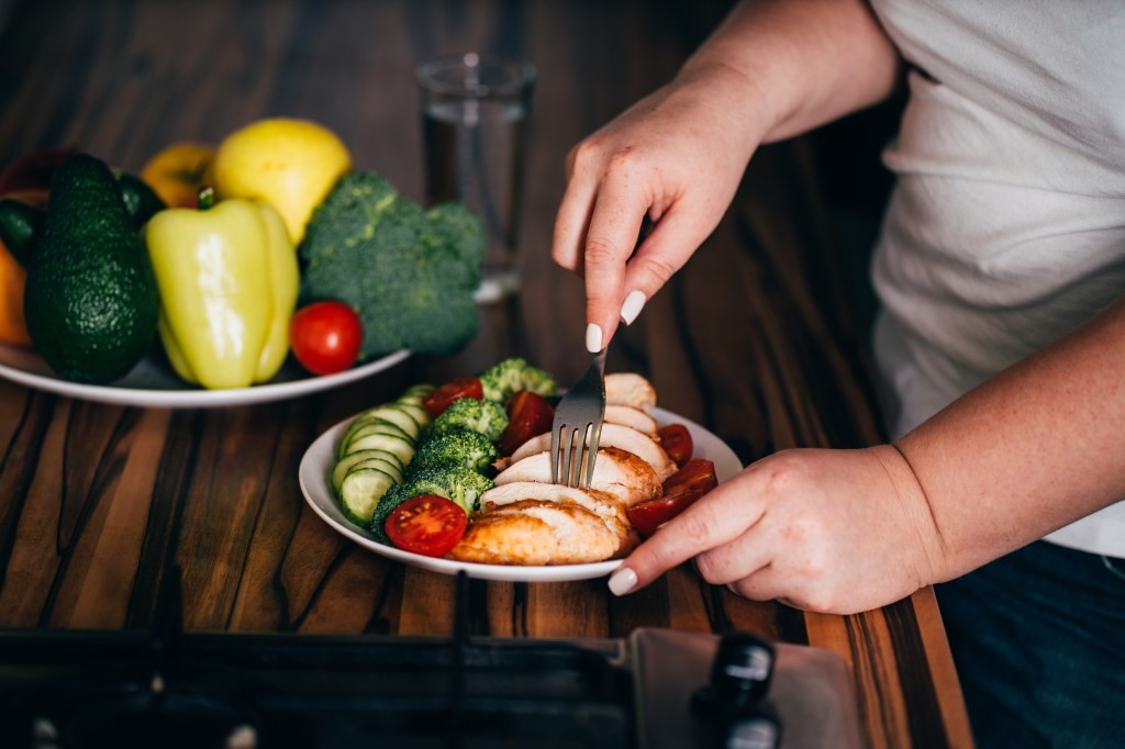 O antrenoare vorbește despre un trend alimentar care trebuie evitat! Iată la ce riscuri de expui
