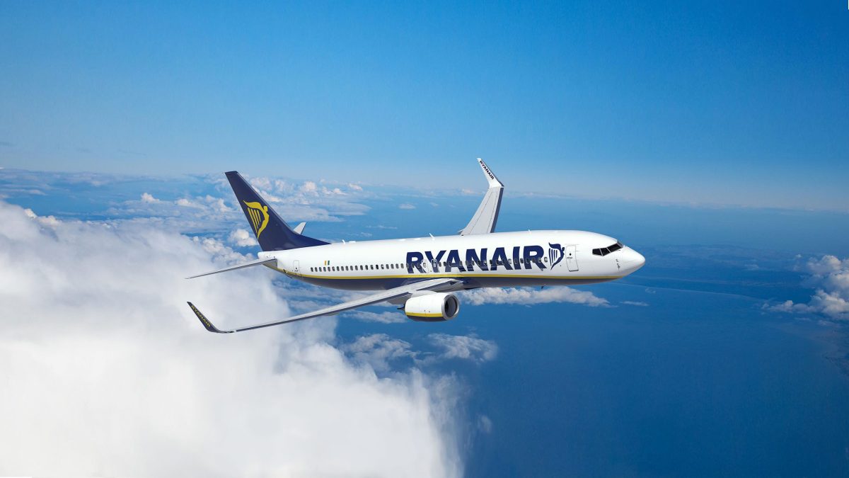 Fără bilete de avion tipărite! Ryanair interzice accesul la bord fără aplicația mobilă, începând cu 12 noiembrie