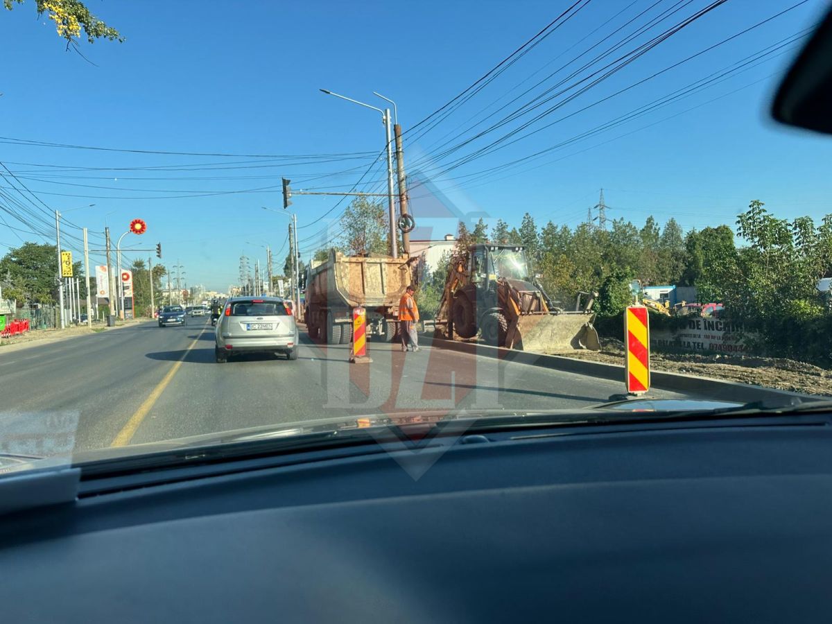 Din nou și din nou! Trafic îngreunat pe șoseaua Bucium din cauza lucrărilor