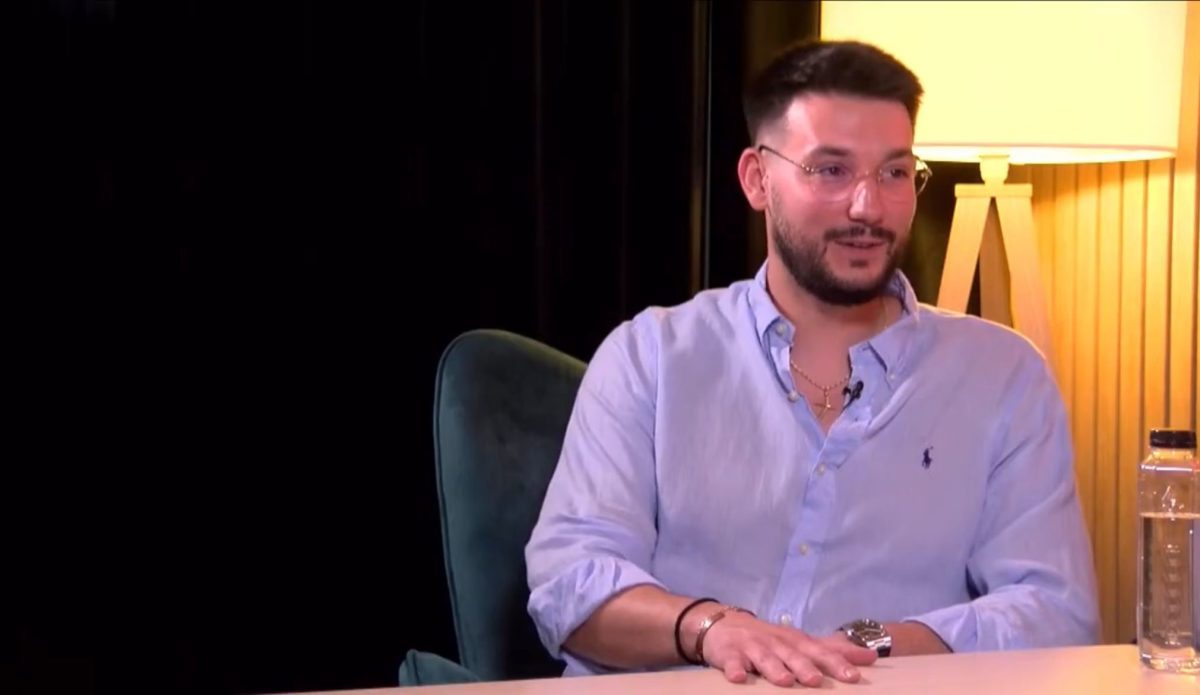 Angel Ștefan și-a pus pasiunea pentru arhitectură într-o afacere. Tânărul antreprenor s-a întors în Romînia pentru a-și urma visul