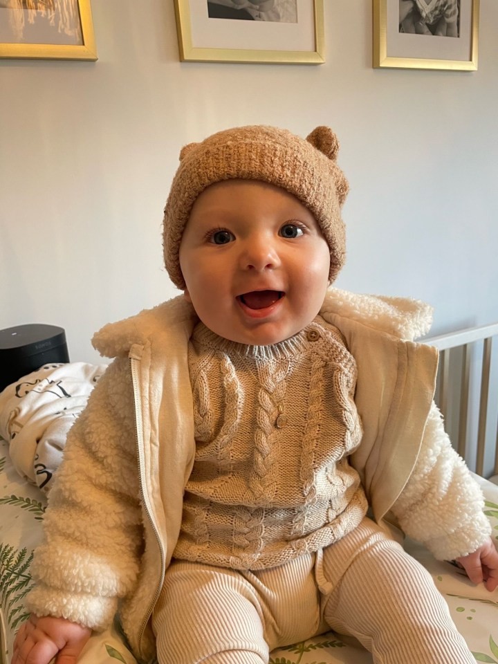 Un bebeluș de șapte luni a murit după o simplă tuse! Mama rupe tăcerea