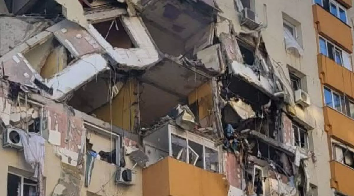 Explozia din Rahova: Experții Inspectoratului în Construcții au decis. Blocul trebuie demolat, iar liceul închis