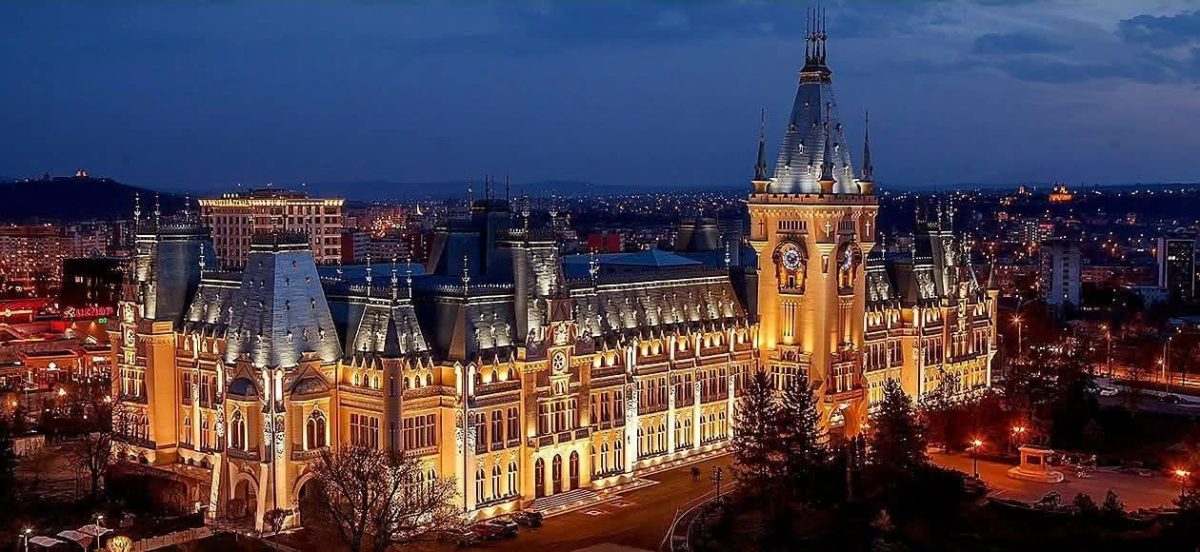 Palatul Culturii din Iași sărbătorește astăzi 100 de ani
