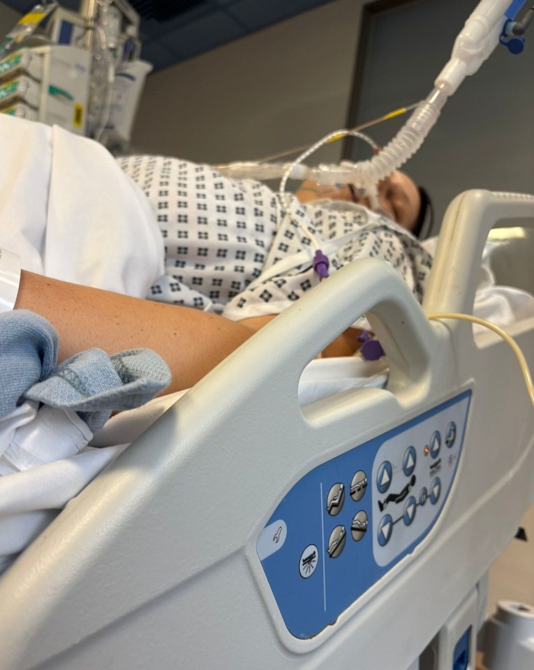 După o intervenție estetică, o mamă a fost resuscitată de două ori. Femeia va urma un tratament pe viață
