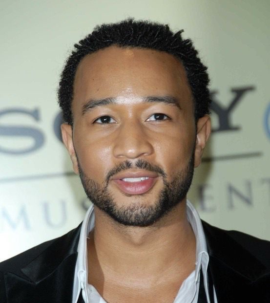 Cine este John Legend? Artistul care cântă piesa “All of me”