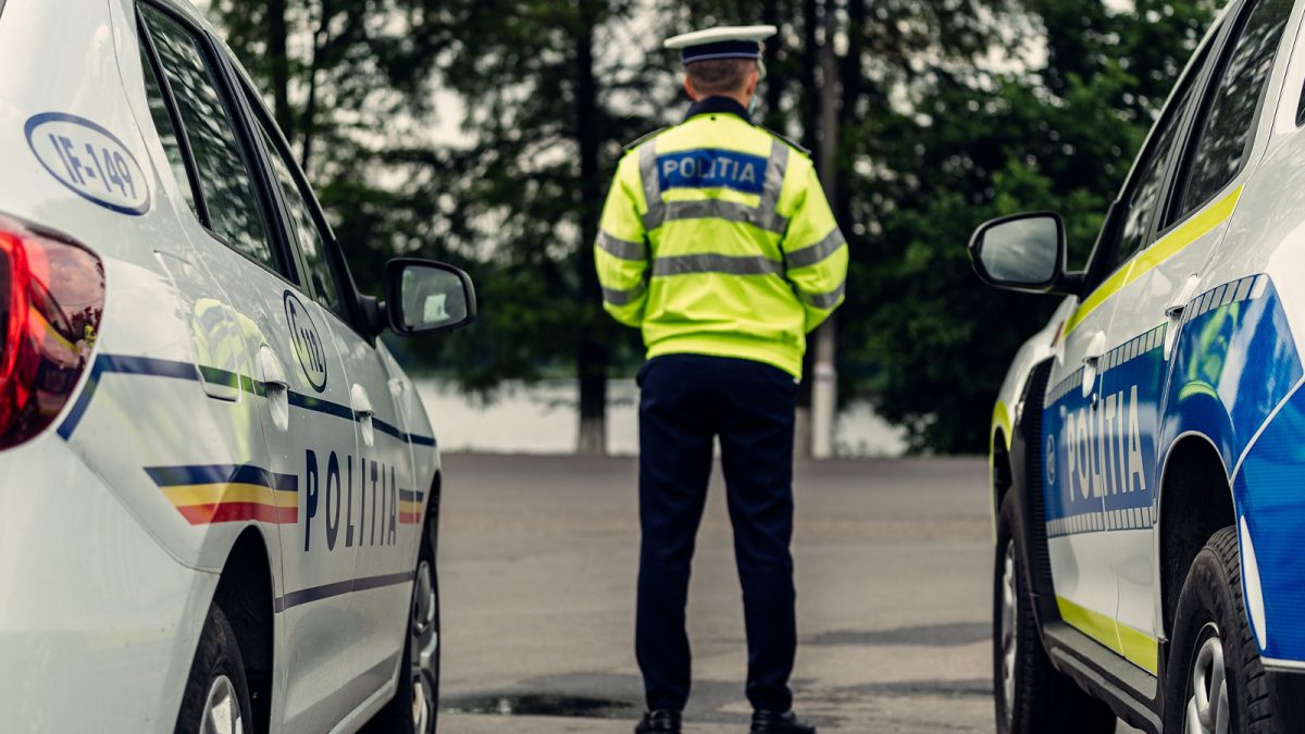 A venit rândul pietonilor! Polițiștii din Iași au aplicat zeci de amenzi. Iată care au fost motivele