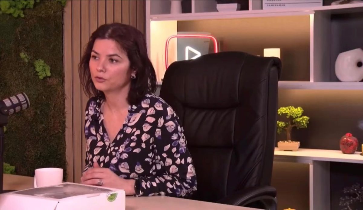 Roxana Muscalu Haidău și-a deschis din pasiune o afacere cu dulciuri. Deserturile raw vegane au ajuns să fie apreciate de ieșeni