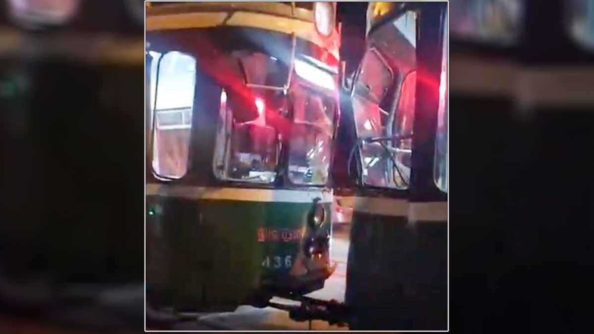 Aproape de o tragedie la Iași! Care au fost cauzele accidentului dintre cele două tramvaie? Vatmanii au sesizat de mai mult timp problema, dar nu s-au luat măsuri