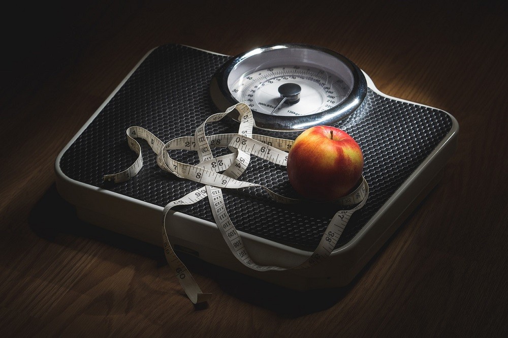Body Line – 5 strategii eficiente pentru a renunța la mâncatul în timpul nopții
