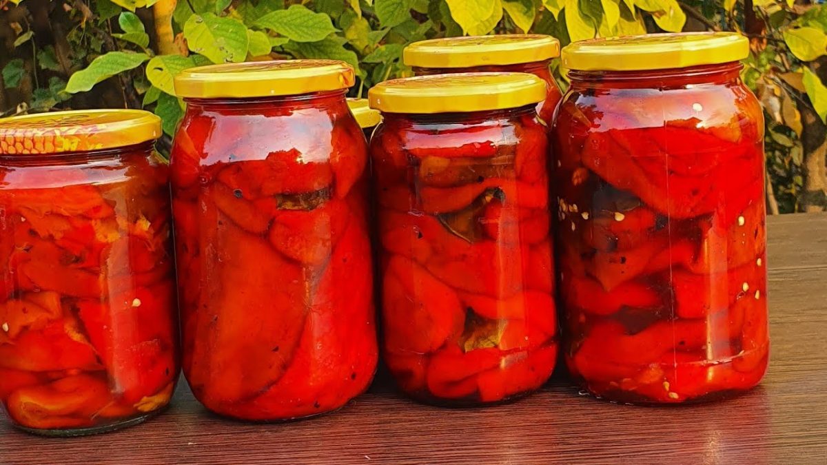 Ardei capia copți în oțet – Rețetă simplă și delicioasă, perfectă pentru iarnă