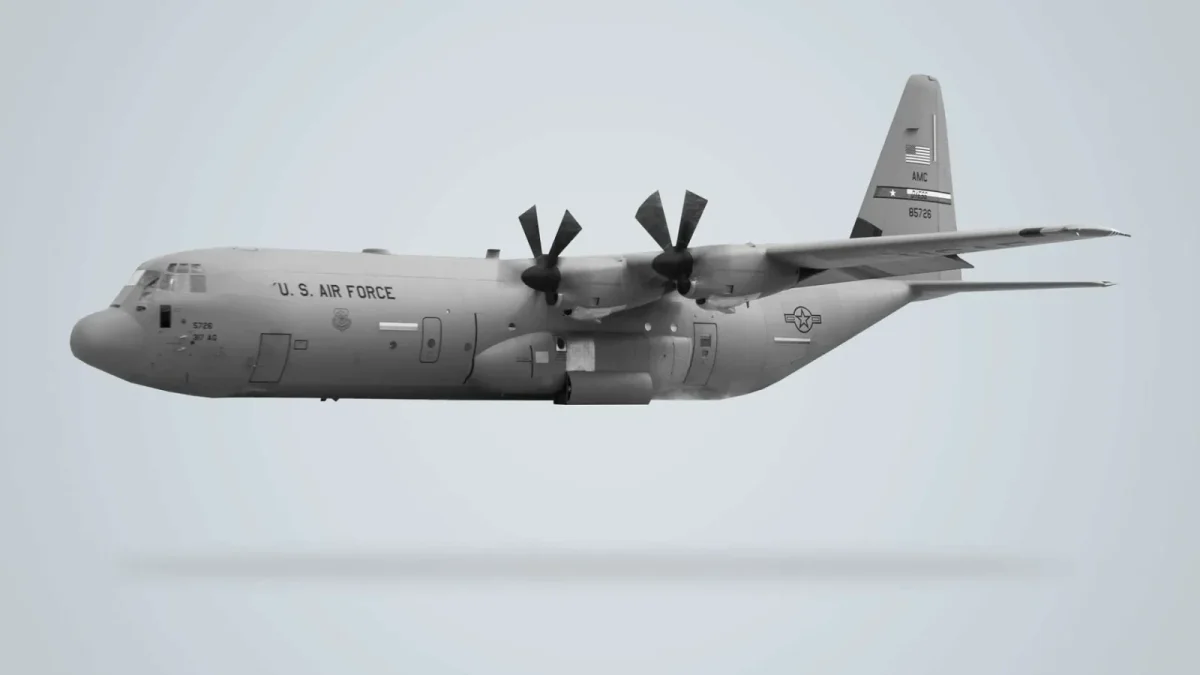 Incident șocant în Germania! Avion militar atacat la câțiva metri de o rachetă improvizată