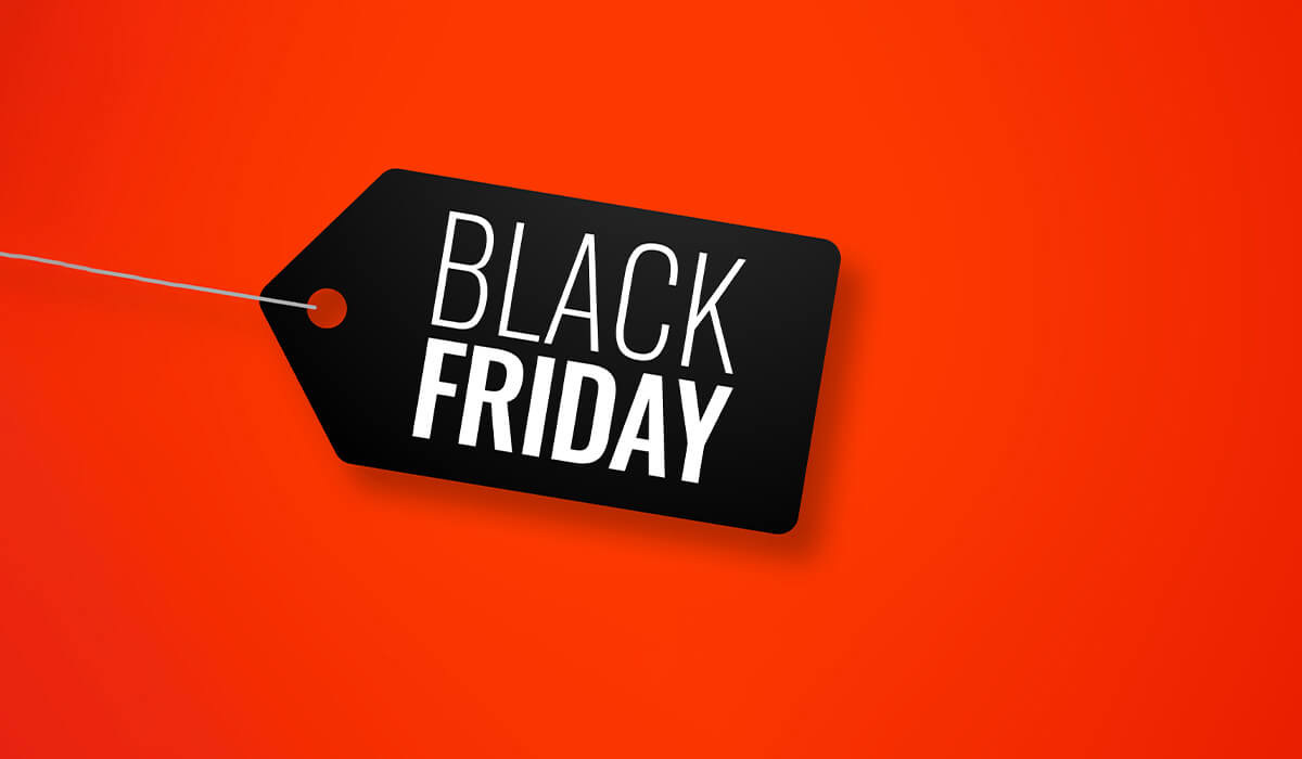 Iașul a dat lovitura de Black Friday! Un bărbat a cumpărat 7 lingouri de aur în valoare de 85.000 de lei
