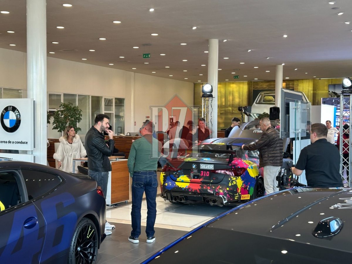 Eveniment inedit în domeniul auto! Două dintre cele mai rare mașini din lume au fost vândute de APAN Motors Iași cu peste 200.000 de euro bucata