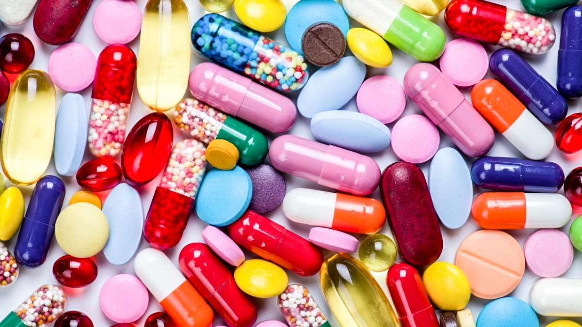 Ce se întâmplă dacă bei alcool atunci când iei antibiotice? De ce este interzis acest lucru?