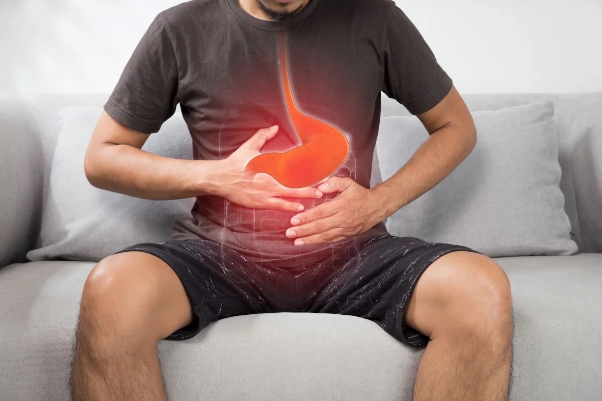 Care sunt cele mai frecvente simptome ale infecției cu Clostridium? Iată ce impact are bacteria asupra organismului!