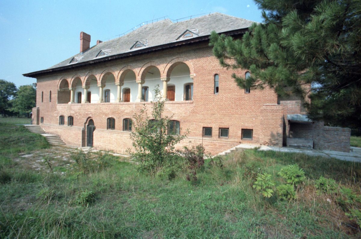 Conacul lui Drugănescu, unul dintre cele mai puţin cunoscute refugii de linişte şi patrimoniu cultural din apropierea Bucureştiului