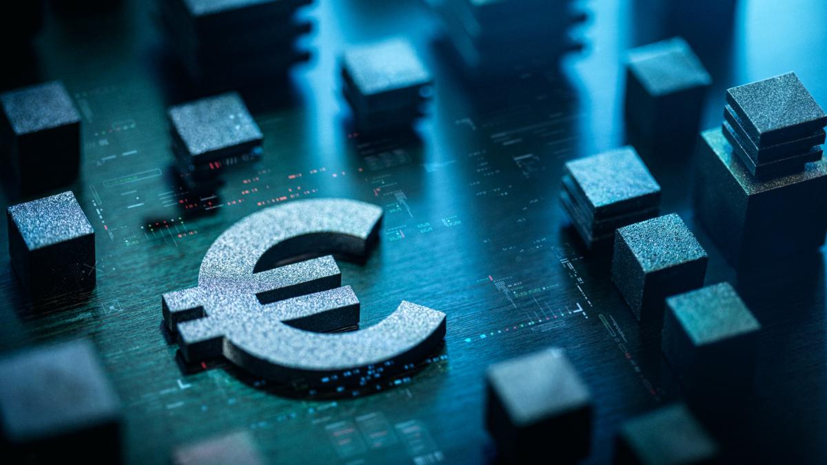 Se introduce euro digital! Cum se modifică tranzacțiile și plățile bancare!