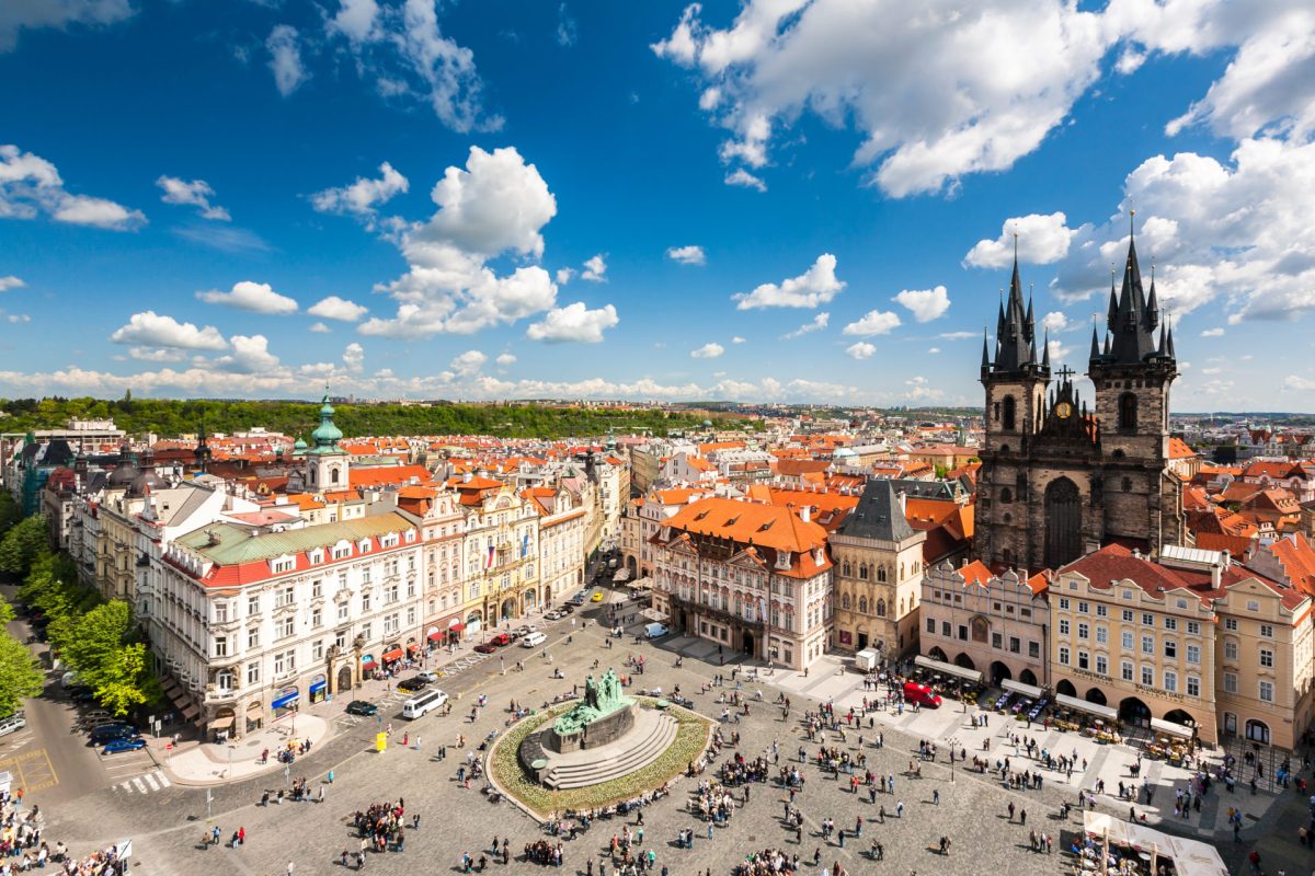 Vrei să călătorești și nu știi unde? Iată o listă cu obiective turistice din Praga care îți poate fi de folos!