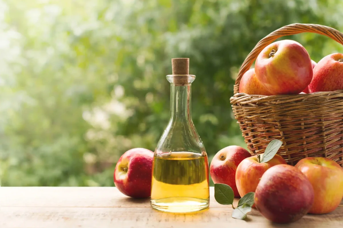 Ce beneficii are oțetul de mere cu miere? Este un remediu natural cu multiple întrebuințări