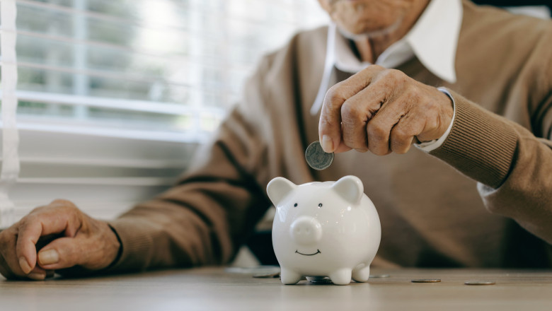 A 14-a pensie devine realitate! Guvernul pregătește o nouă surpriză pentru pensionari