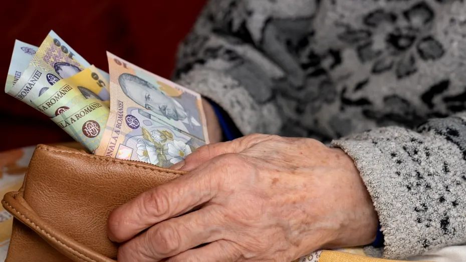 Pensionarii care vor primi bani mai mulți din 4 noiembrie 2025. Cine beneficiază de recalcularea pensiilor și de restanțele acumulate