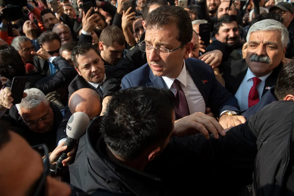 Cutremur la Istanbul! Primarul Imamoglu, acuzat de spionaj. Recep Tayyip își elimină rivalul politic