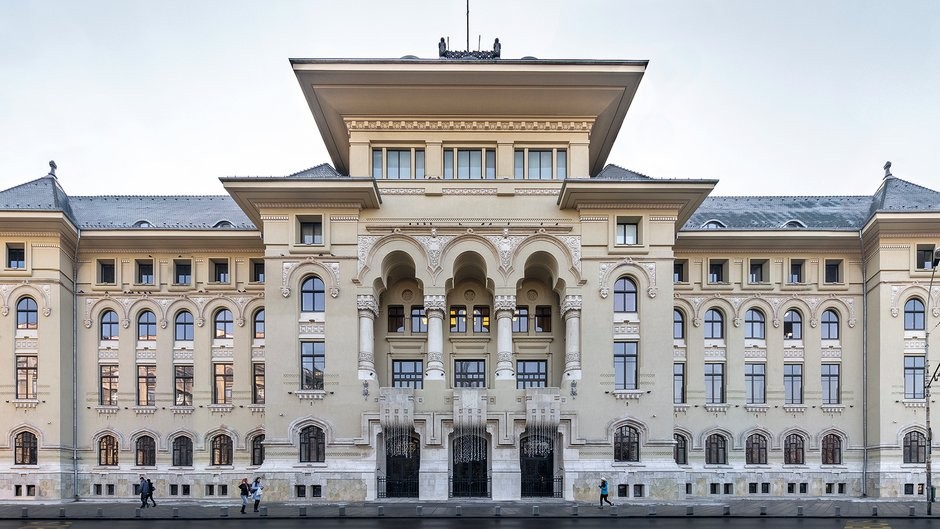 Două companii ale Primăriei Generale au primit în plus 80 de milioane de lei, în plină reducere bugetară