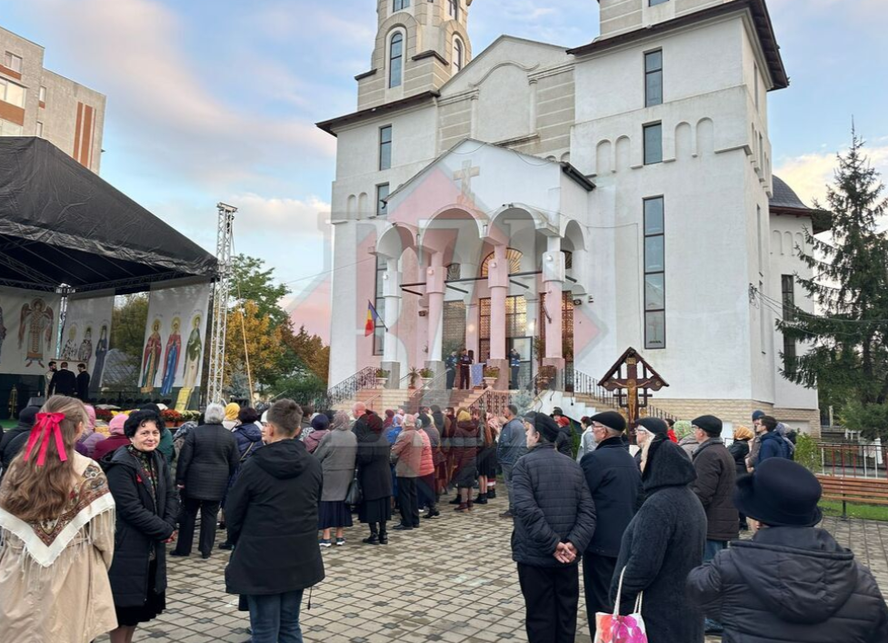 Biserica „Sfânta Vineri și Sfântul Alexandru” din Iași a fost sfințită