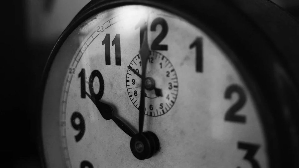 Ora de iarnă 2025 se schimbă mai devreme. Ce se va întâmpla