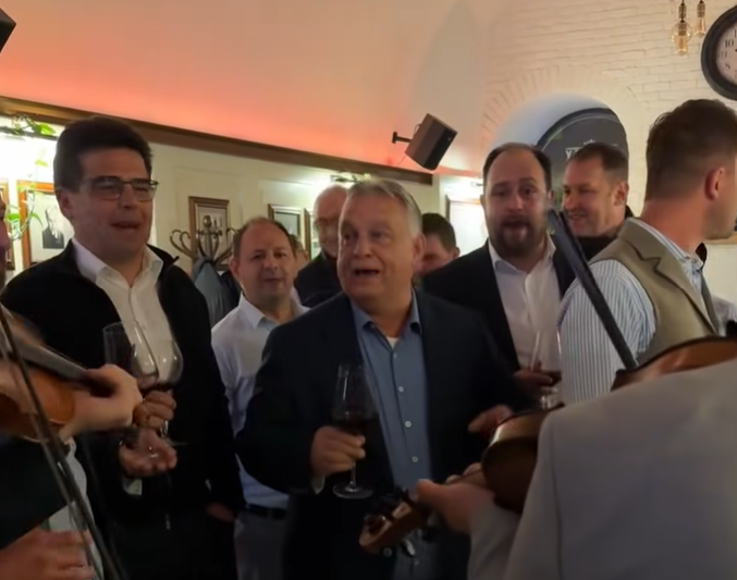 Ungaria canalizează bani către Transilvania prin intermediul unei fundații și al afaceriștilor conectați la UDMR