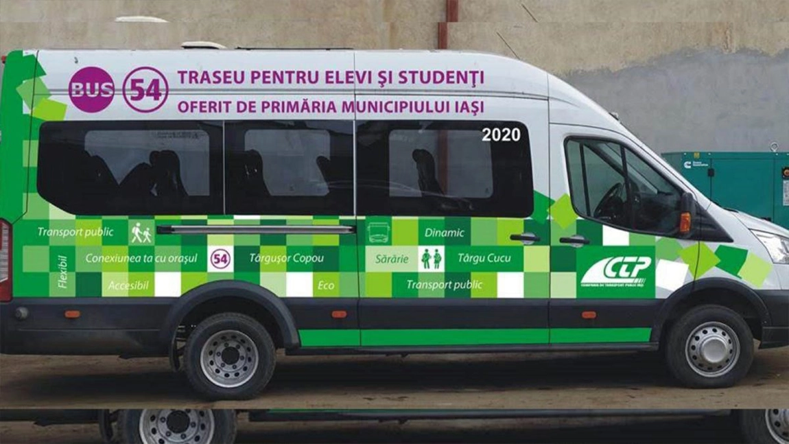 Călătorii din zona metropolitană vor circula cu microbuze second-hand! CTP Iași cumpără încă un vehicul la mâna a doua pentru transportul persoanelor