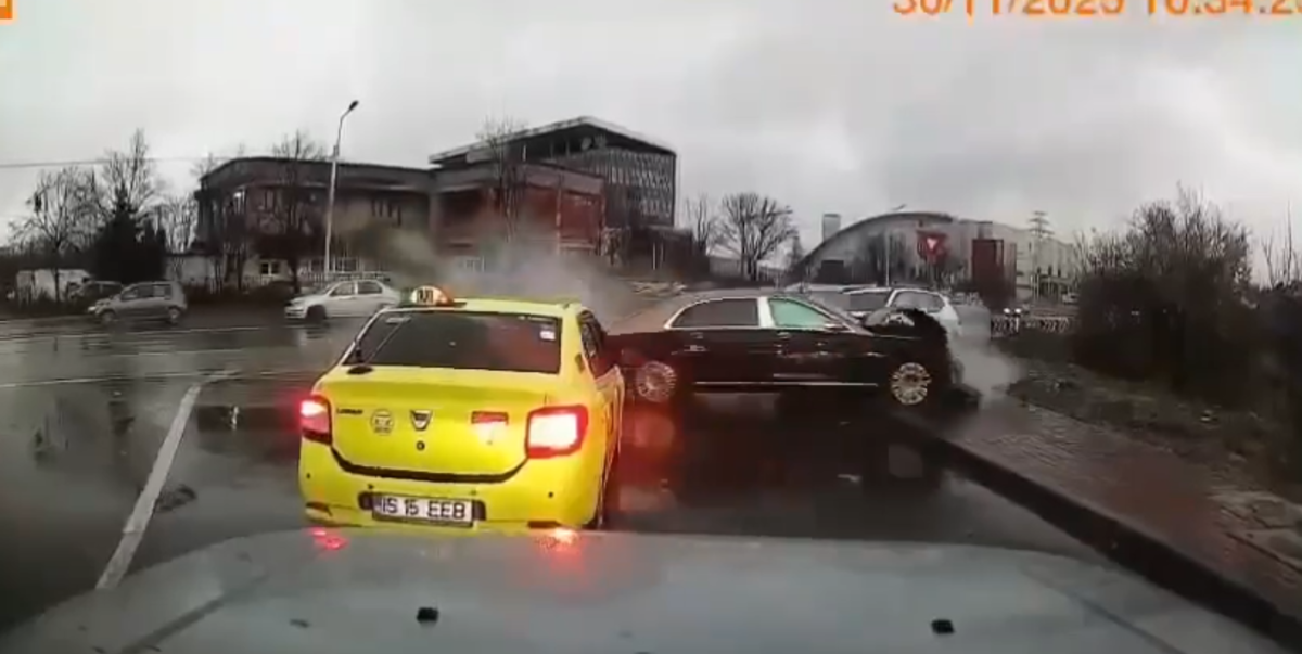Imagini de pe camera de bord! Iată cum s-a produs accidentul din capăt CUG