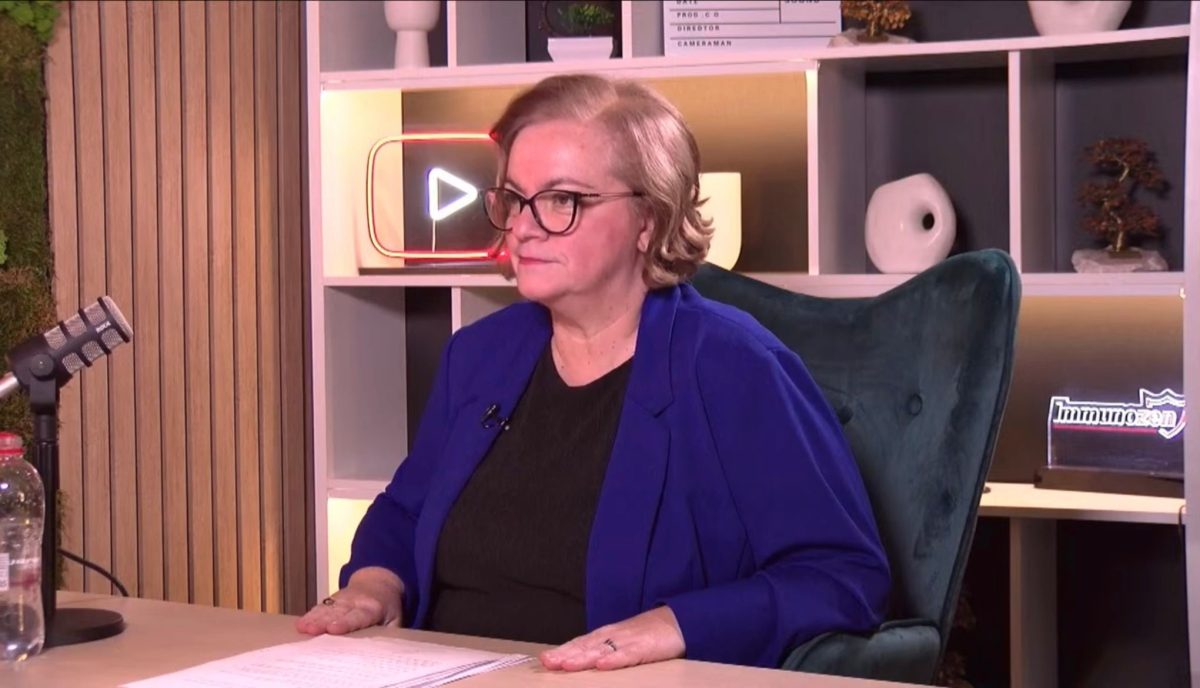 Dr. Cătălina Morărașu și-a construit parcursul profesional cu rigoare, empatie și devotement față de pacienți. S-a specializat în Statele Unite ale Americii