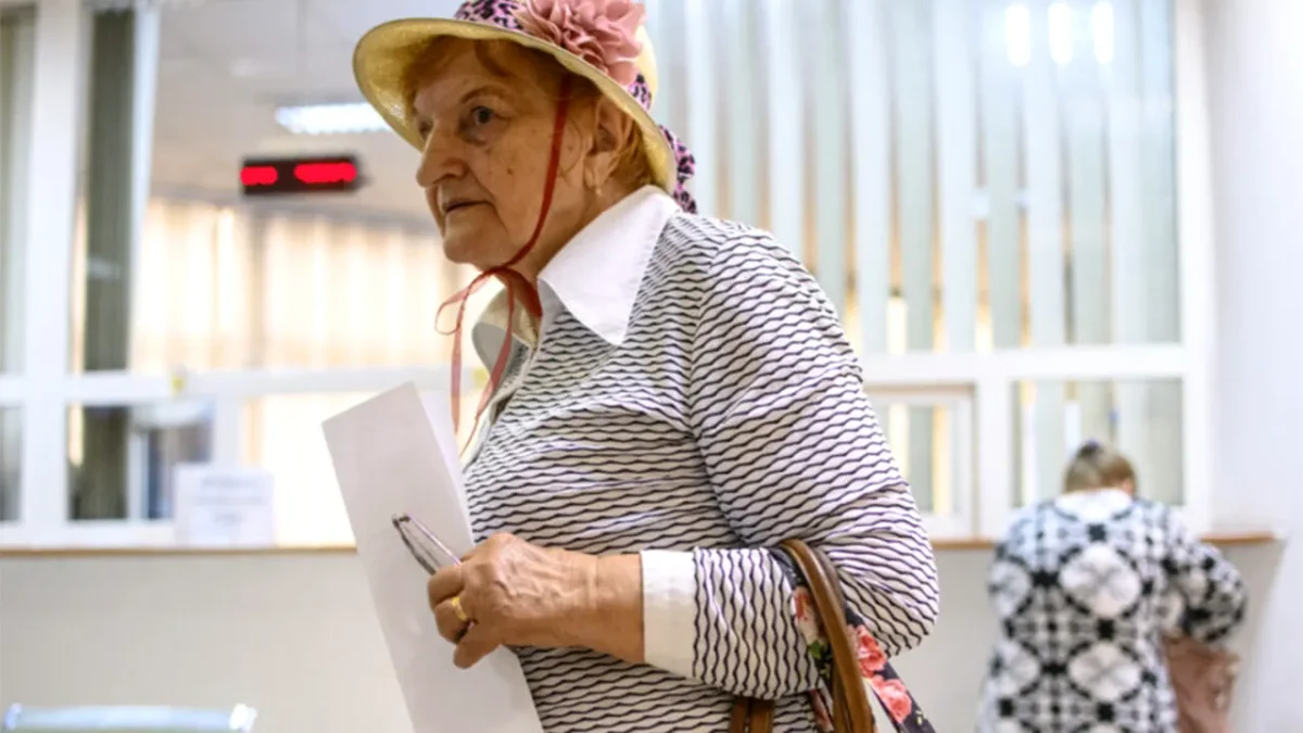 Pensii majorate cu 1.000 de lei pentru o categorie de pensionari din România. Care este singura condiție.