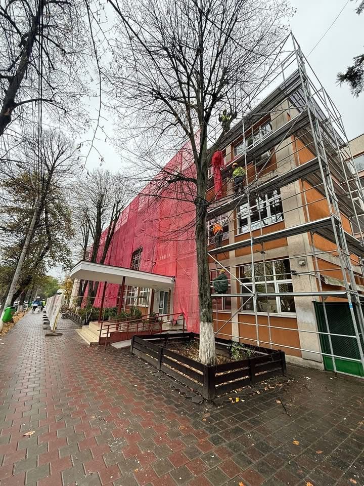 Colegiul Național „Garabet Ibrăileanu” din Iași, modernizat cu fonduri europene. Lucrările au început