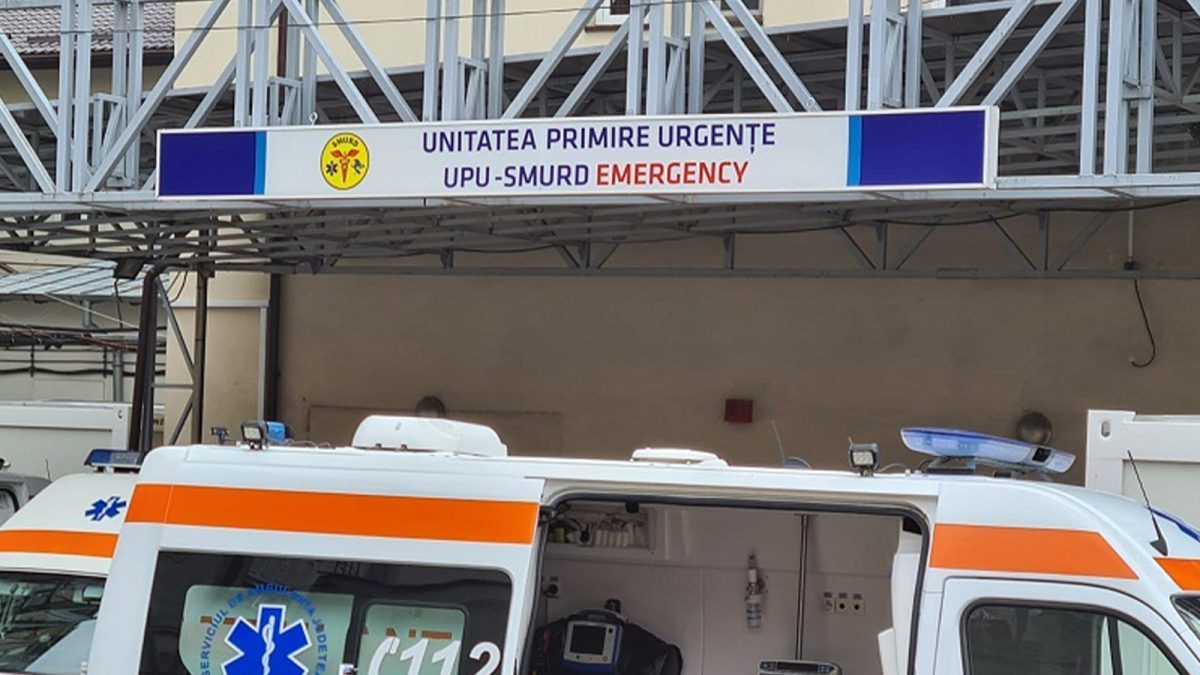 Cinci la sută dintre pacienții ajunși la UPU nu reprezintă, de fapt, o urgență: „Zilnic avem câte un tânăr care ajunge cu ambulanța la Spitalul «Sf. Spiridon»; se înregistrează, iar apoi dispare”