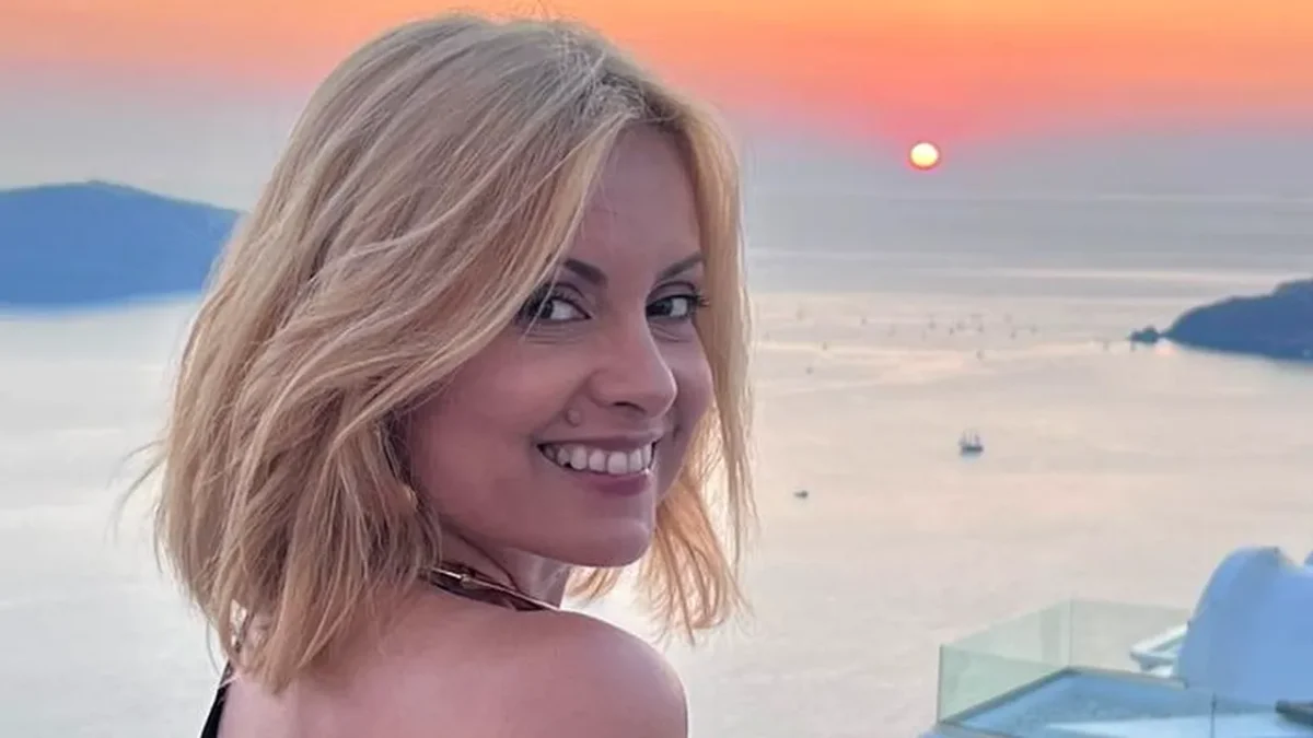 Simona Gherghe, mesaj emoționant pentru fiica ei: „Am confirmarea din trei surse”. Imaginea cu testele de sarcină care a stârnit reacții în mediul online