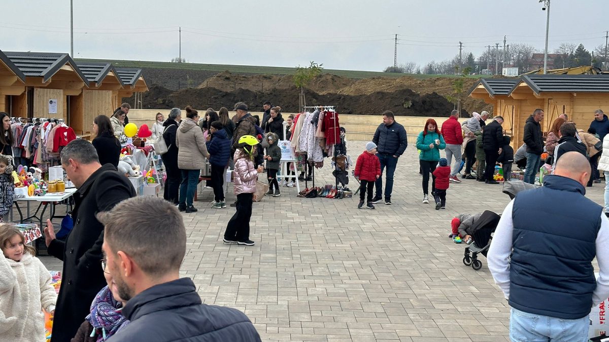 Comunitatea din Miroslava s-a unit pentru Maria, fetița de 4 ani bolnavă de leucemie. Târgul caritabil a adunat copiii, părinții și educatorii din comună