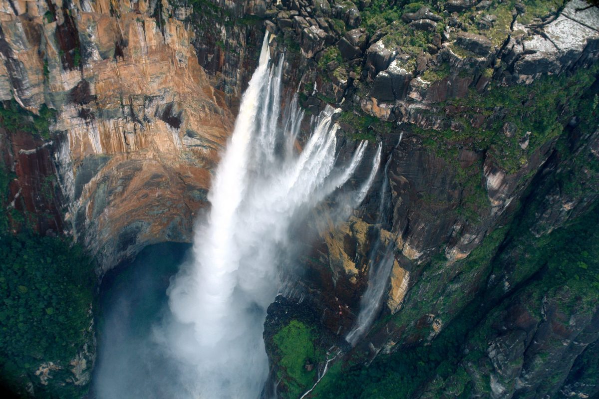 Care este cea mai mare cascadă din lume? Pe ce loc se clasează Cascada Niagara?