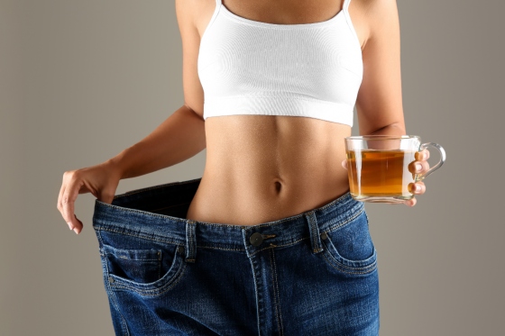 Cura de slăbit cu ceai de rozmarin. Află cum poți să scapi de kilogramele în plus!